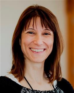 Dr. Maria Teresa Serra Devesa