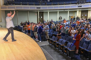Professor Stoddard completes his "last lecture" in Foellinger Hall.